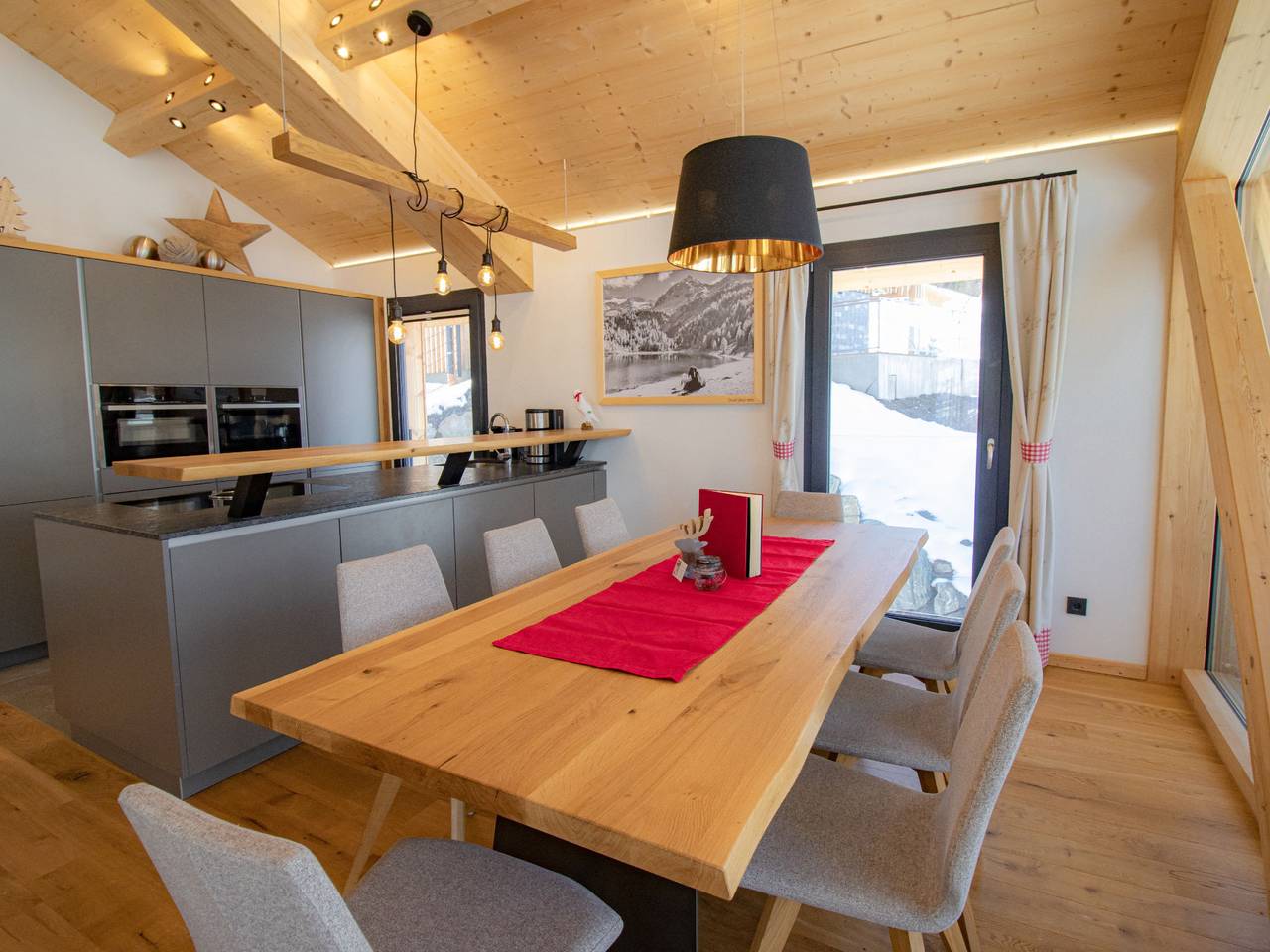 Ganze Wohnung, Premium mit Sauna & Außenbadewanne in Haus, Schladming-Dachstein