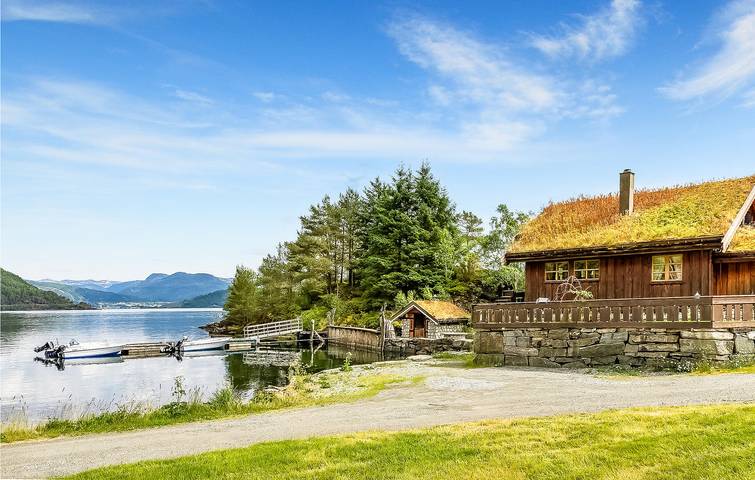 Ferienhaus für 8 Personen, mit Terrasse und Garten sowie Sauna - 1