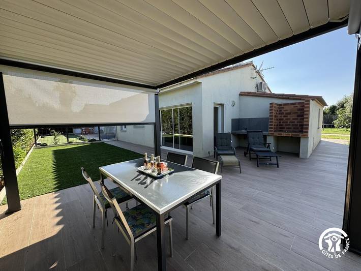 Maison de vacances pour 4 personnes, avec Terrasse ainsi que Jardin et Piscine à Elne