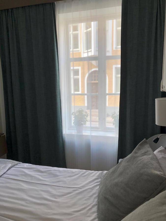 Hotel für 2 Personen, mit Terrasse und Ausblick sowie Seeblick in Västervik - 3