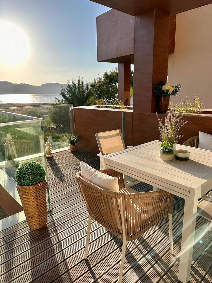 Apartamento de férias para 6 pessoas, com piscina e varanda em Península de Troia