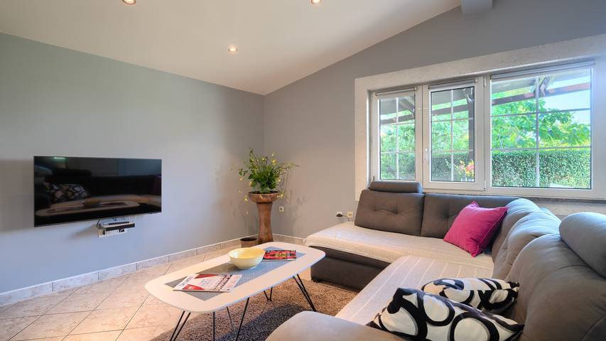 Villa Simona by Villas Guide in Medulin City, Medulin