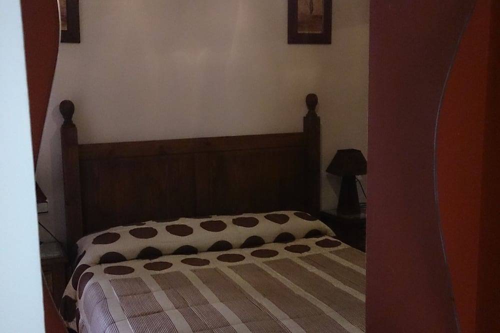 Entire apartment, Apartment Delgado R in Úbeda, Jaén Province