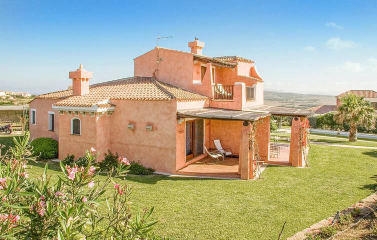 Ferienhaus für 6 Personen, mit Garten und Pool