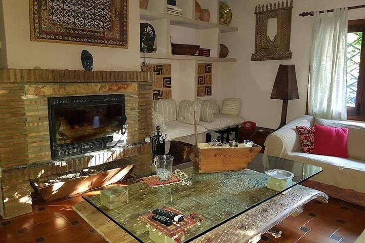 Casa rural para 9 personas, con balcón - 1