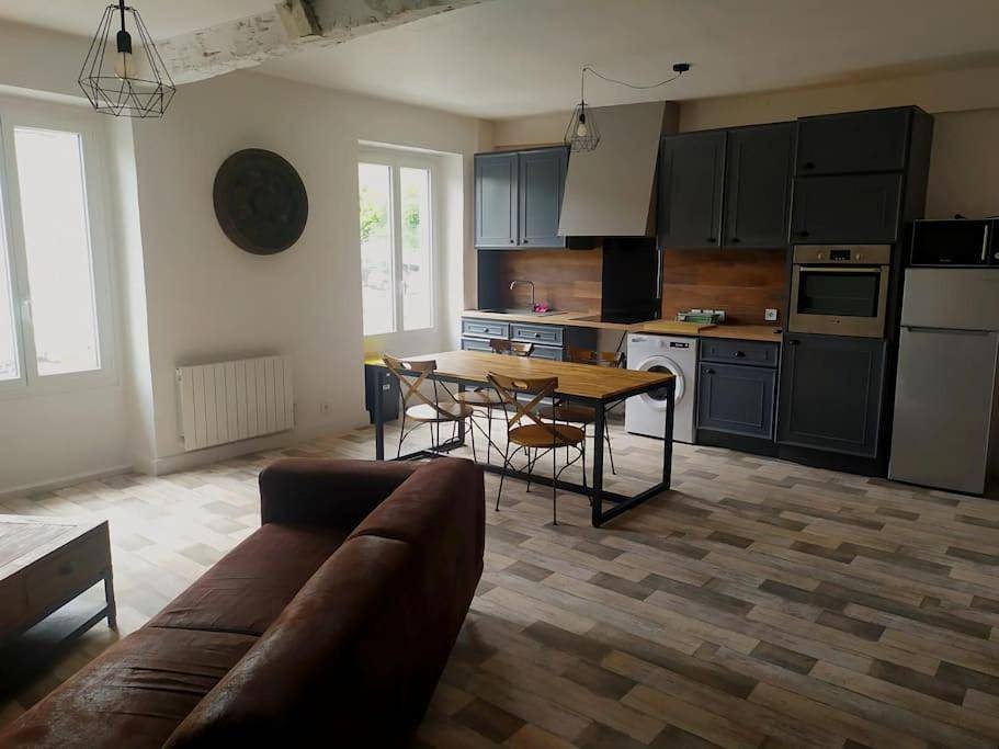 Appartement entier, L'Appart' in Civray, Vienne (France)