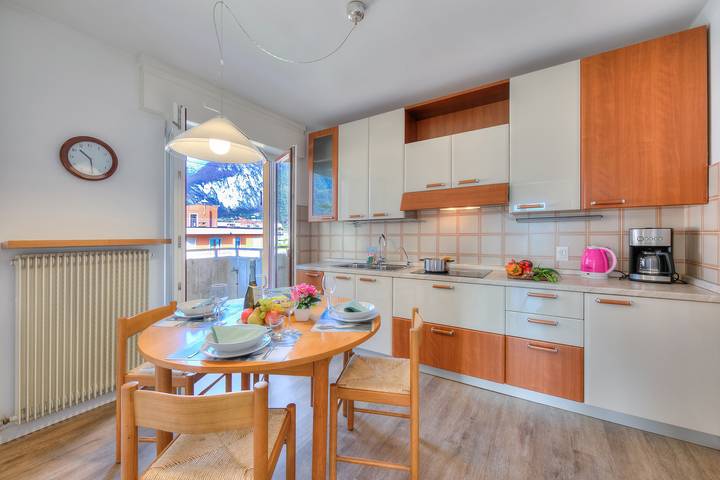 Ferienwohnung für 8 Personen, mit Seeblick und Terrasse, kinderfreundlich in Riva del Garda - 3