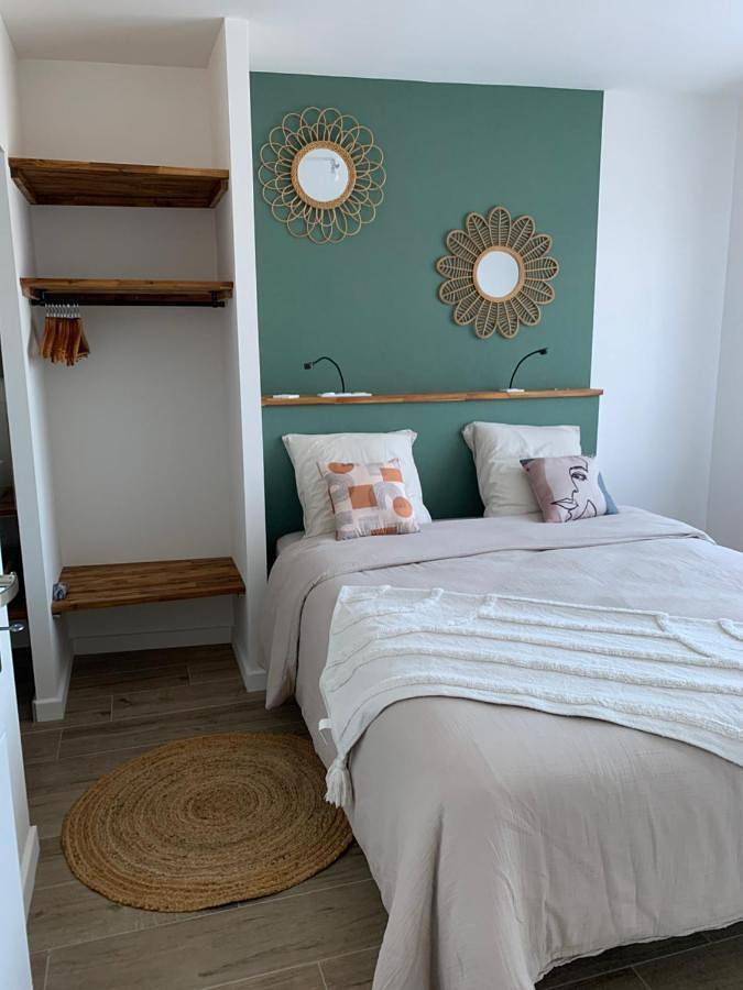 Appartement entier, One-Bedroom Apartment in Château-Gontier-sur-Mayenne, Mayenne