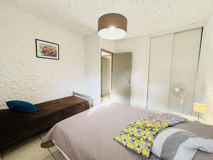Appartement entier, Appartement 3 pièces avec terrasse et parking à 1 km de la plage, 6 couchages, Lumio in Sant Ambroggio, Lumio