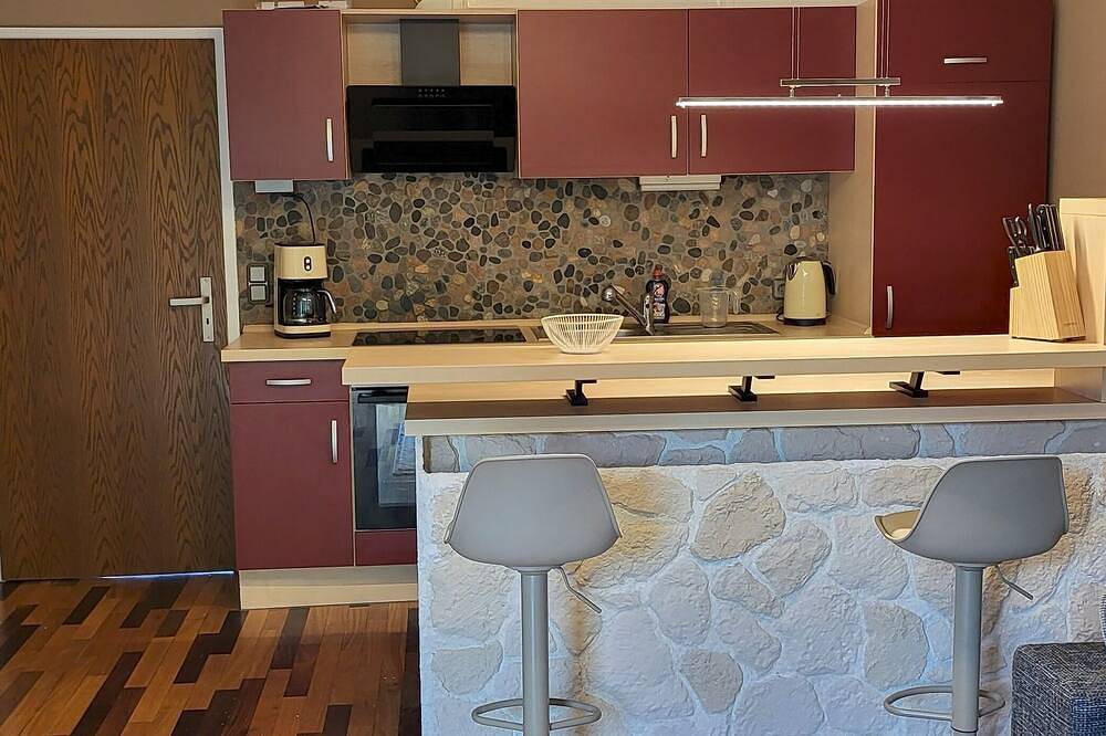 Ganze Wohnung, Ferienwohnung/App. für 2 Gäste mit 45m² in Porta Westfalica in Porta Westfalica, Wiehengebirge