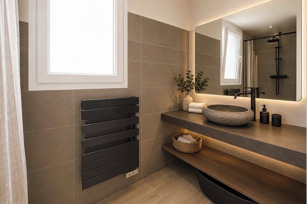 Appartement entier, Appartement  lumineux avec grande terrasse centre ville porto vecchio in Porto-Vecchio, Arrondissement de Sartène