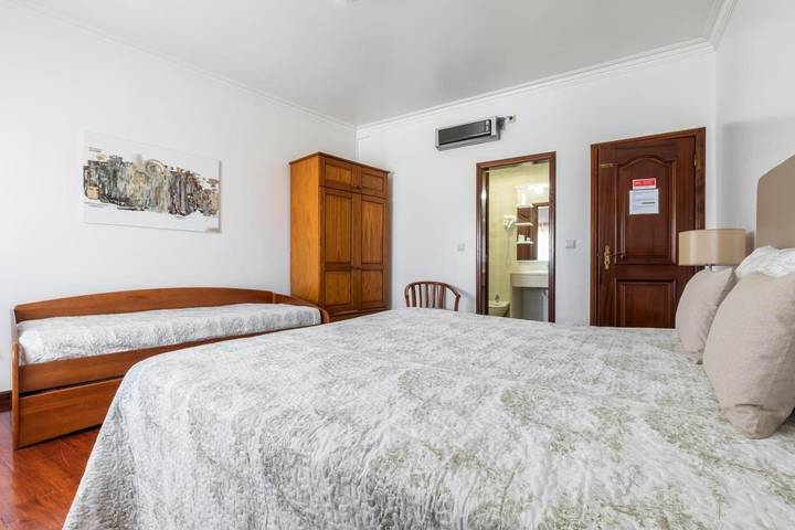 Chambre d’hôte pour 2 personnes, avec balcon et vue à Peniche - 4