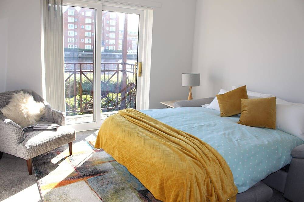 Ganze Wohnung, Apartment-Deluxe-Ensuite mit Bad-Blick auf den Fluss in Ayr, Firth Of Clyde