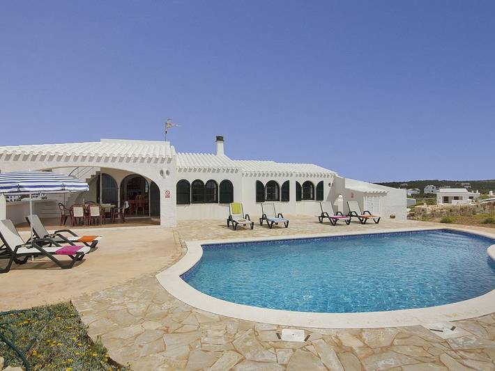 Ferienhaus für 6 Personen, mit Terrasse und Garten in Cala Morell