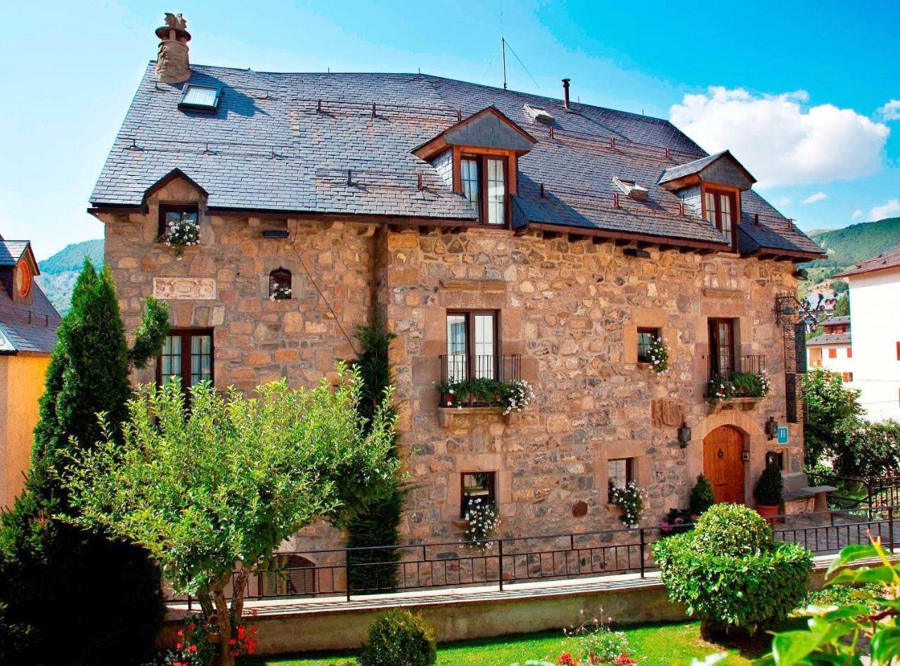 Double or Twin Room in Formigal (Ski), Sallent de Gállego