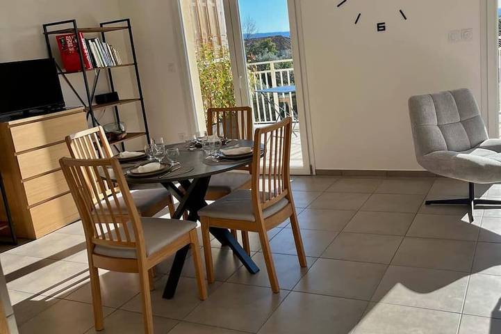 Gîte pour 2 personnes, avec terrasse à Cléon-d'Andran - 4