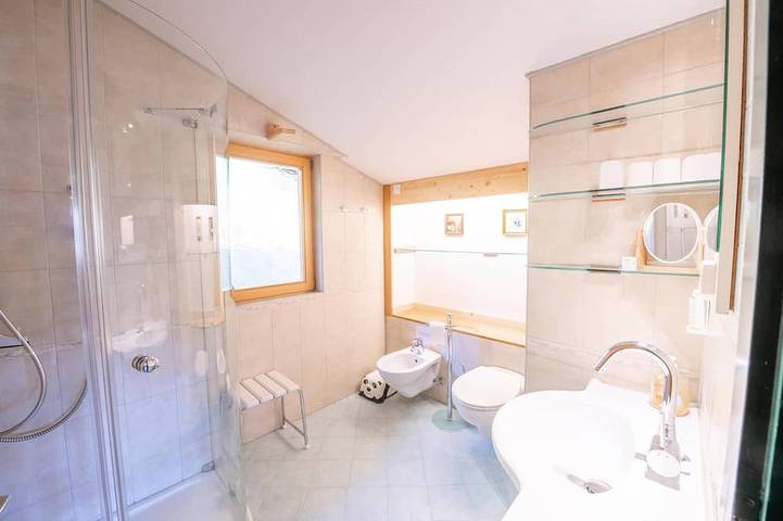 Chalet für 6 Personen, mit Sauna und Terrasse in Königsleiten - 3