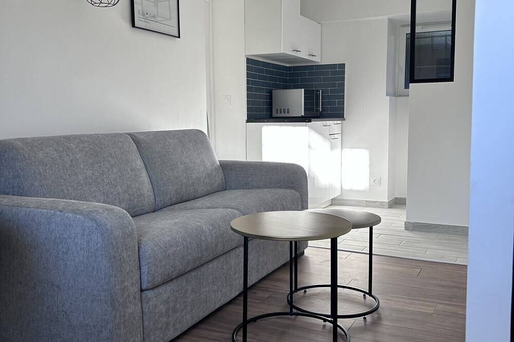 Apartamento entero, Appartement Rénové, Proche de Roissy Cdg, Aéroville, Chantilly, Parc Astérix in Louvres, Valle del Oise