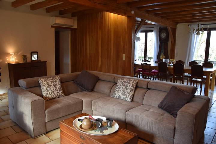 Gîte pour 6 personnes, avec terrasse à Castres - 4