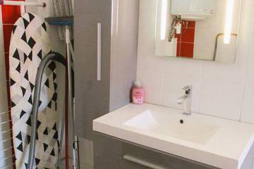 Appartement De Vacances pour 3 Personnes dans Limoges, Région de Limoges, Photo 3