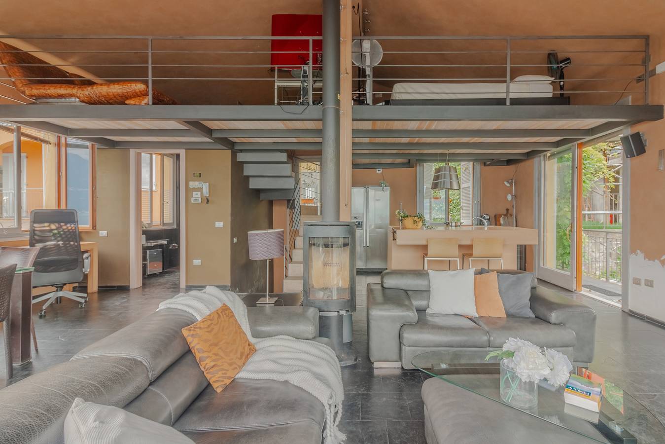 Fontana Penthouse in Fiumelatte, Comune di Varenna