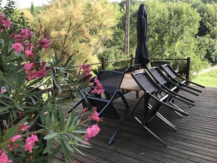 Location de vacances pour 8 personnes, avec piscine ainsi que jardin et terrasse à Masseube - 4