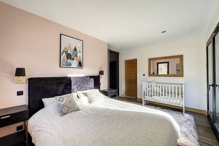 Location de vacances pour 10 personnes, avec jardin dans Longefoy - 4