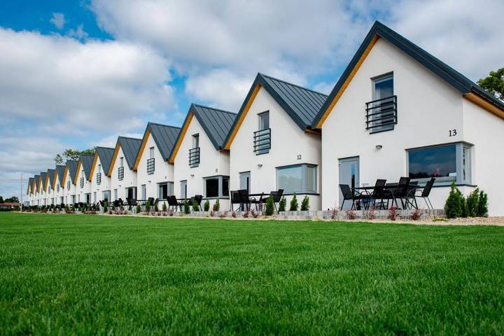 Ferienhaus für 8 Personen, mit Terrasse und Garten sowie Ausblick in Trzęsacz
