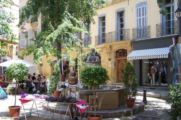 Villa pour 8 personnes, avec balcon et jardin