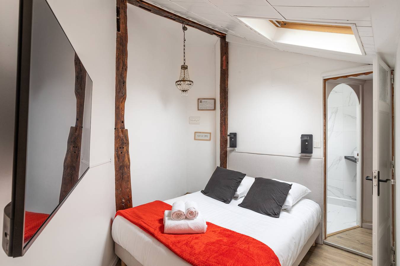 Appartement entier, Le Saint-Louis - Appt 3 chambres au cœur de Rennes in Rennes, Région de Rennes