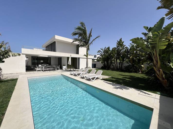 Chalet para 11 personas, con Vistas al mar además de Terraza y Piscina en Conil de la Frontera