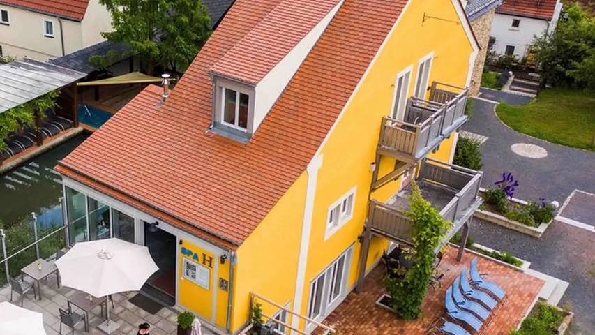 Ferienwohnung für 4 Personen, mit Sauna und Terrasse in Cotta - 2