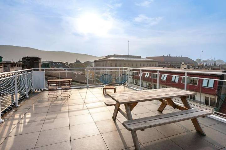 Location de vacances pour 3 personnes, avec terrasse dans Bergen