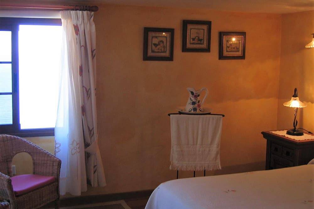 Apartamento entero, Quietly located apartment with views to Tenerife in Agulo, La Gomera