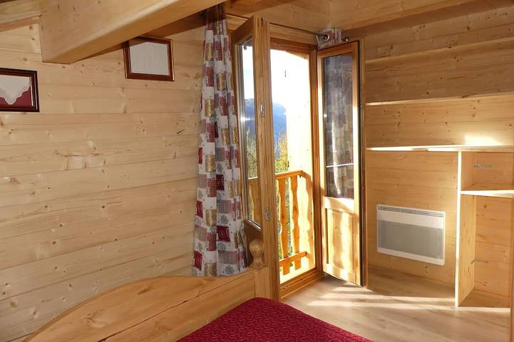 Gîte pour 11 personnes, avec jardin ainsi que jacuzzi et balcon, animaux acceptés à Montaimont - 2