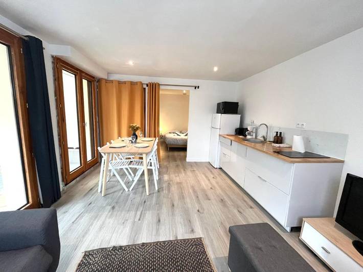 Gîte pour 4 personnes, avec terrasse, animaux acceptés dans Plage de Kerpape