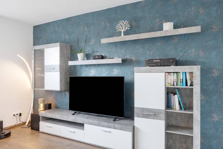 Ganze Wohnung, Ferienwohnung 'Helfensteinblick' mit Bergblick, Balkon und Wi-Fi in Calden, Landkreis Kassel