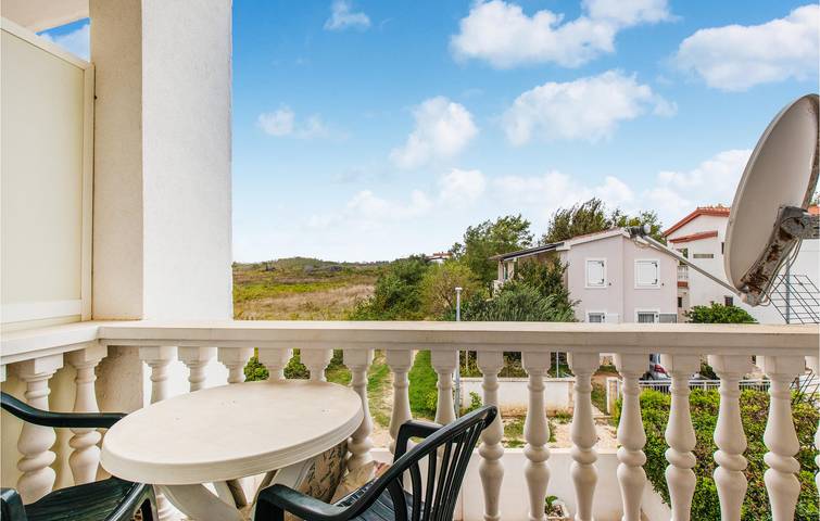 Ferienwohnung für 2 Personen, mit Terrasse in Privlaka - 2