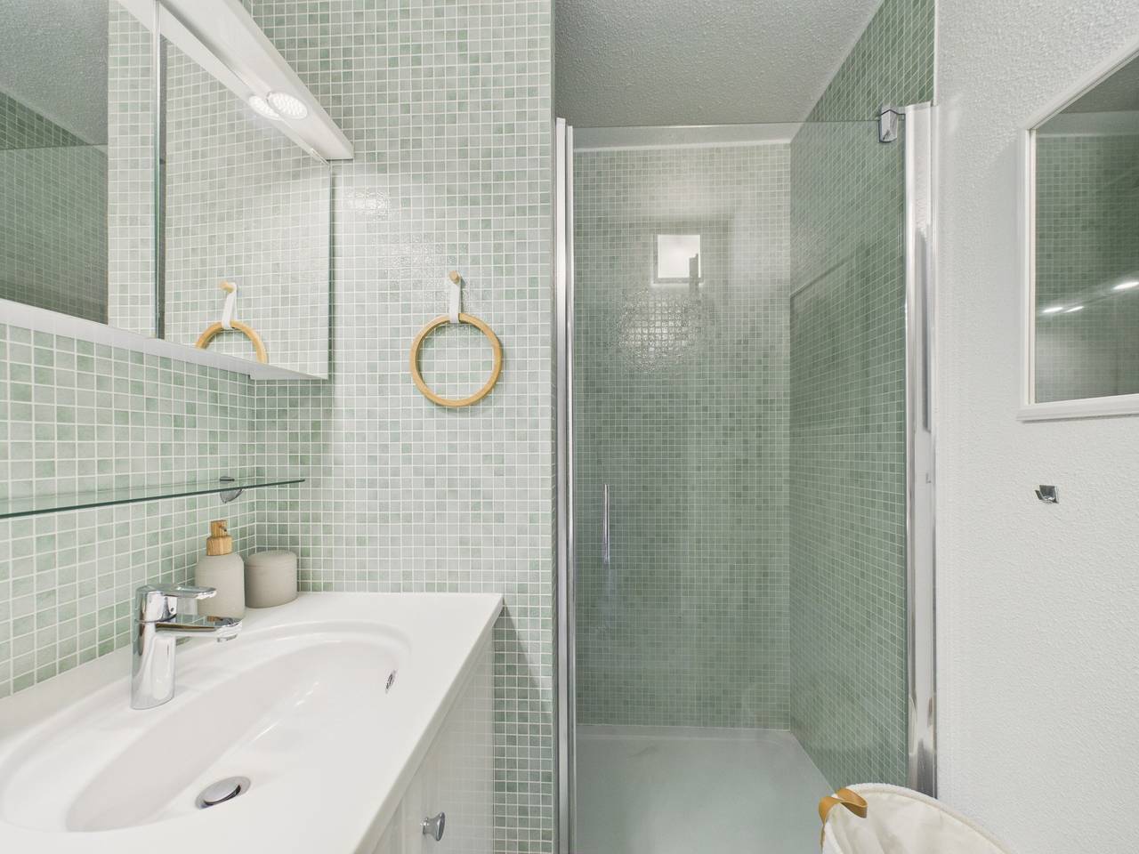 Ganze Wohnung, Wunderschöne Ferienwohnung für 2 mit Meerblick in Saint-Gilles-Croix-de-Vie, Loire-Tal