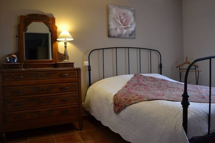 Location de vacances pour 8 personnes, avec jardin, animaux acceptés à Connaux - 3