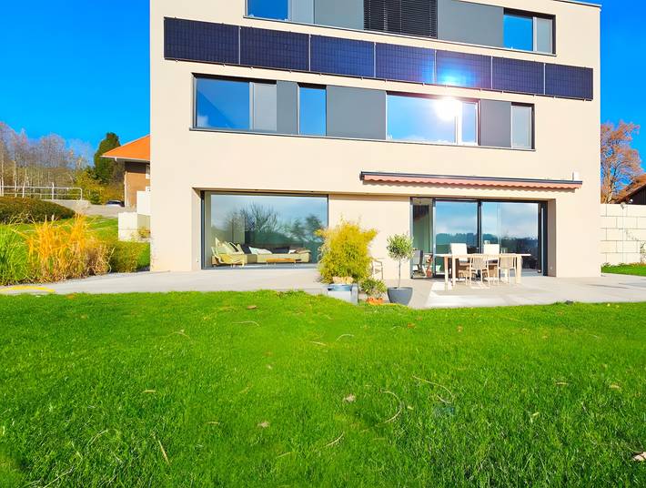 Ferienhaus 'Gold Haus 2' mit privater Terrasse, privatem Garten und Wi-Fi in Weilheim, Südschwarzwald