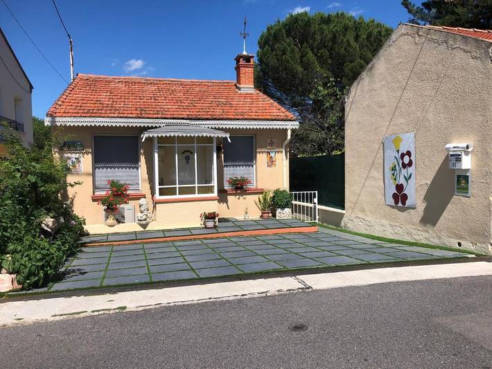 Location de vacances pour 2 personnes, avec piscine et terrasse à Prades - 3