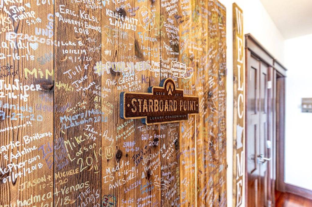 Ganze Wohnung, Starboard Point: Stunning Luxury Condo in the heart of Dl! in Detroit Lakes, Becker County