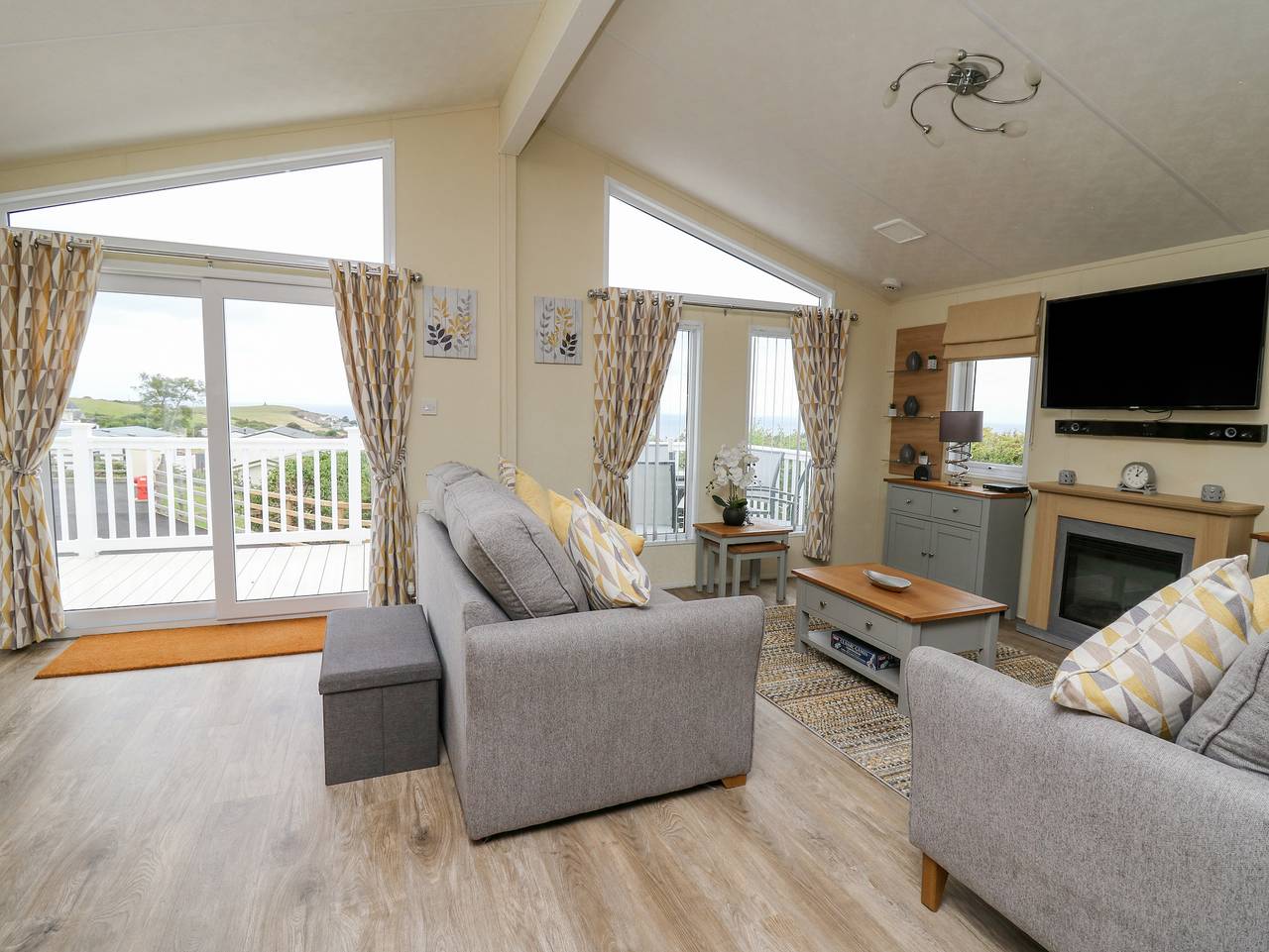 Platinum Lodge in Borth, Cardigan Bay