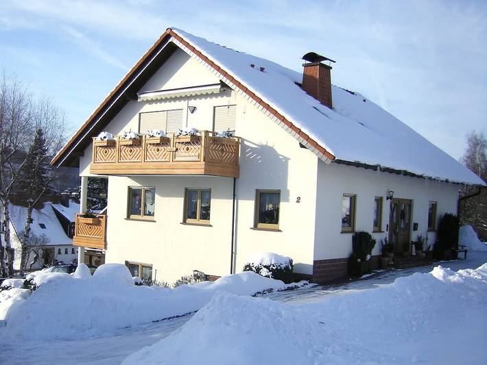 Ferienhaus für 4 Personen, mit Balkon und Ausblick in Hilders - 3