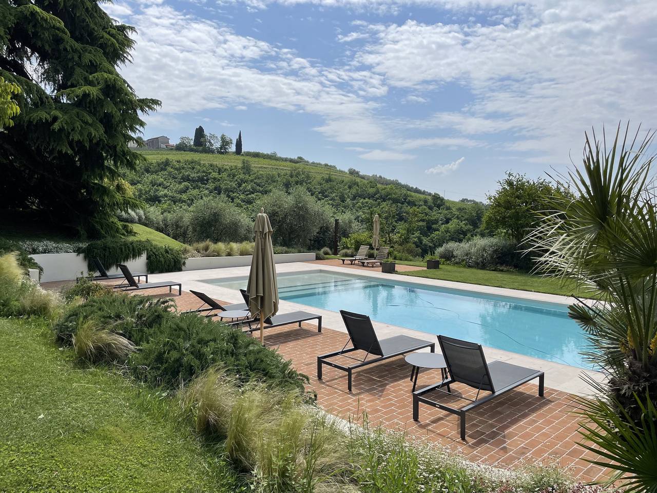 Villa Torre di Terzolan With Pool and Jacuzzi in Verona, Verona Provinz
