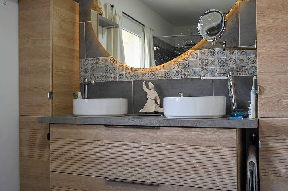 Quiet Provencal villa with swimming pool - Ideal for 8 to 10 people in Bédoin, Parc naturel régional du Mont-Ventoux