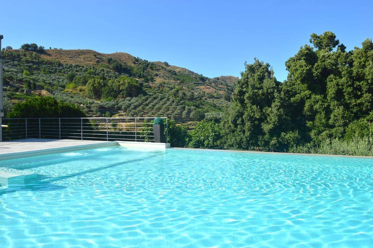 Double Room with Balcony (3 Adults) in Linguaglossa, Etna