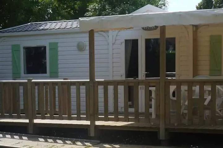 Camping pour 6 personnes à Saint-Vincent-sur-Jard