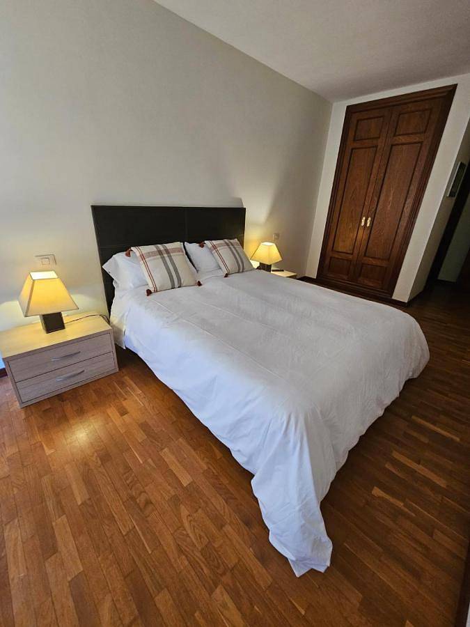 Apartamento para 4 personas, con Balcón y Terraza en Lardero